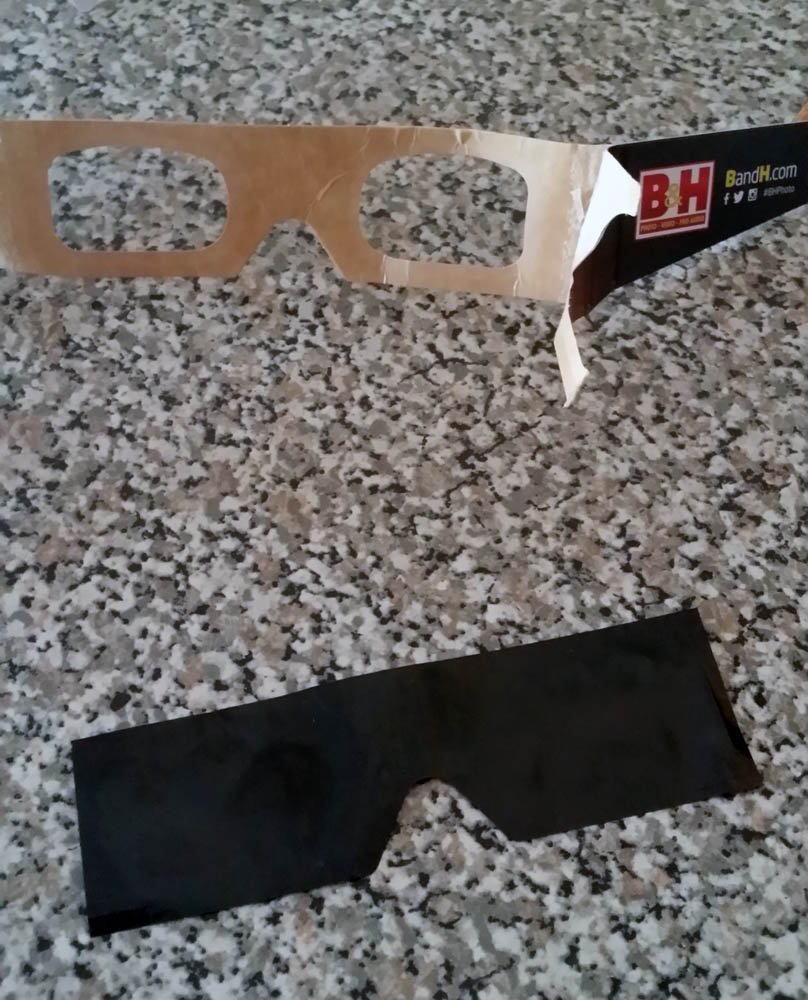 Disassembly of eclipse glasses
